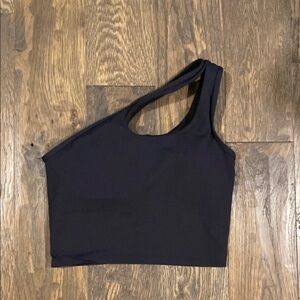 🖤3/$10 One-Shoulder Black cropped tank